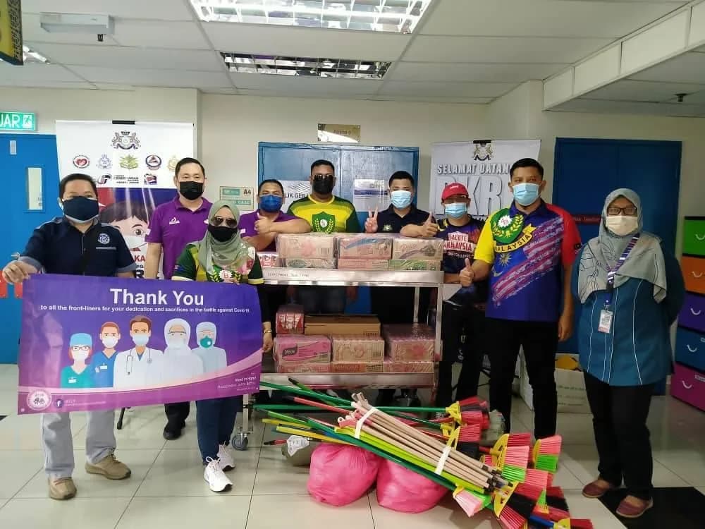 Donate Food And Several Cleaning Necessities PKRC PASIR GUDANG